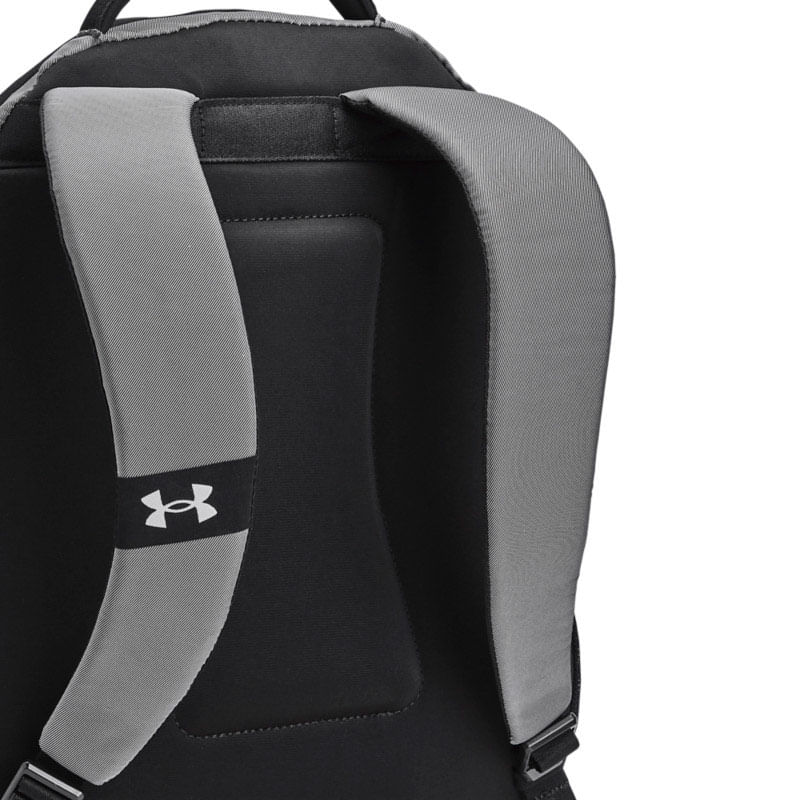 UNDER-ARMOUR-MOCHILA-HUSTLE-SIGNATURE