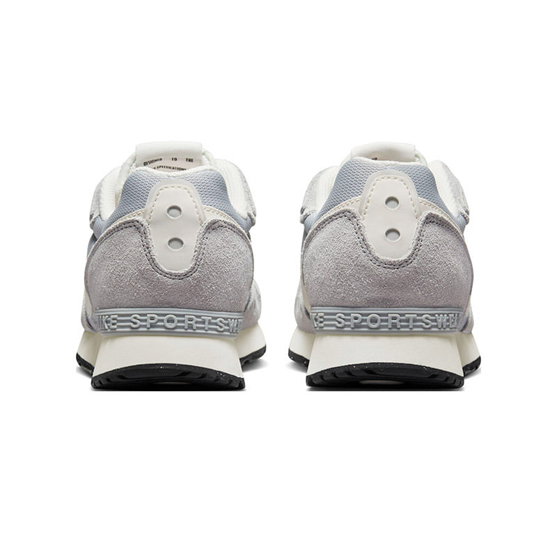 NIKE-ZAP-WMNS-VENTURE-RUNNER