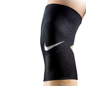 NIKE RODILLERA CLOSED PATELLA