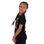 C112KUN30004_Nint_Deep-Black_MODEL2