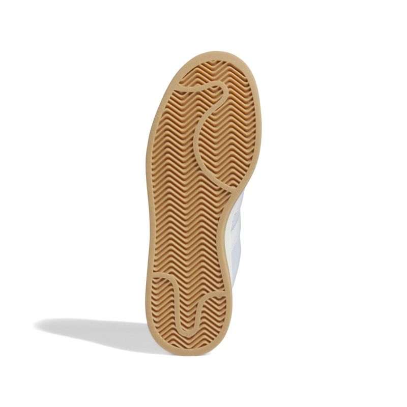 JI2005_4_FOOTWEAR_Photography_Bottom-View_white