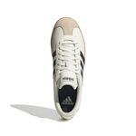 JH6339_3_FOOTWEAR_Photography_Top-Portrait-View_white