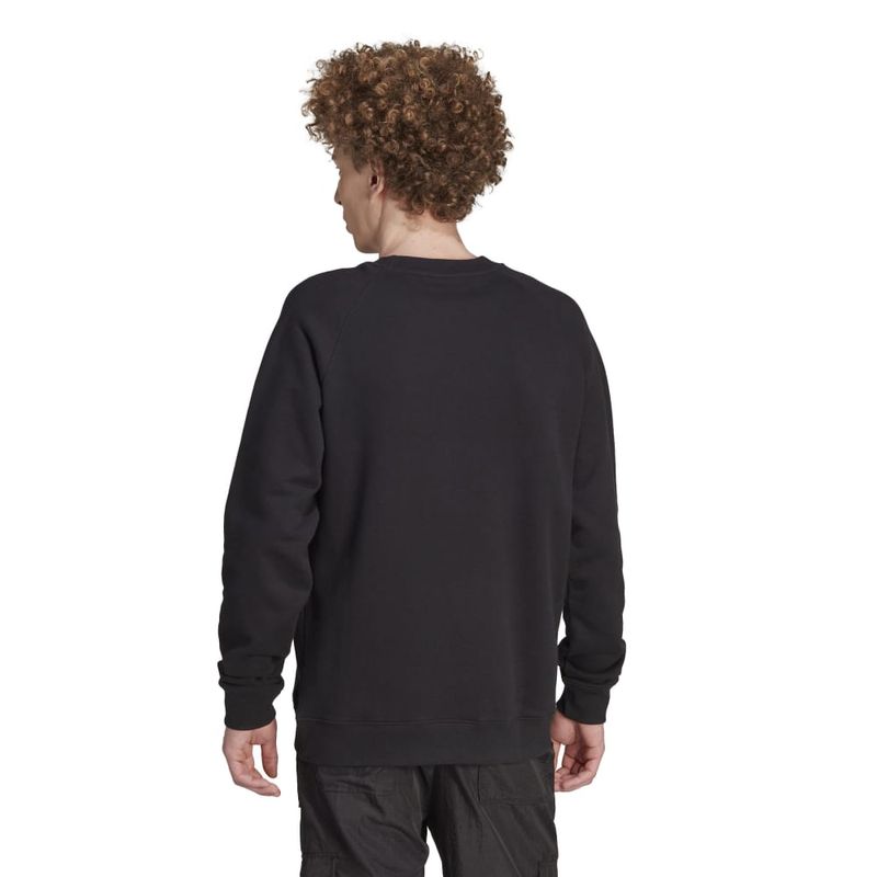 IM4500_5_APPAREL_On-Model_Back-View_white
