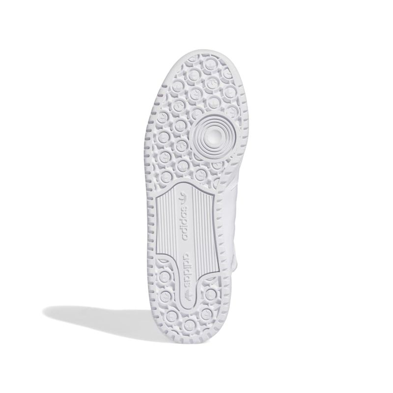 IG3754_4_FOOTWEAR_Photography_Bottom-View_white