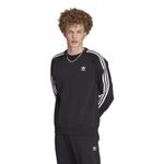 IM2087_3_APPAREL_On-Model_Standard-View_white