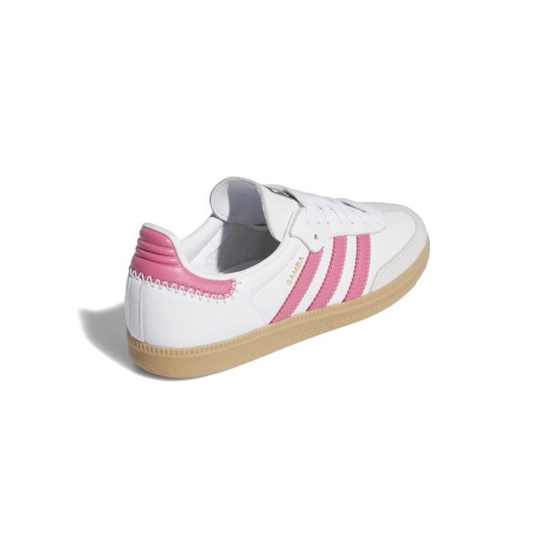 JI2013_7_FOOTWEAR_Photography_Back-Lateral-Top-View_white