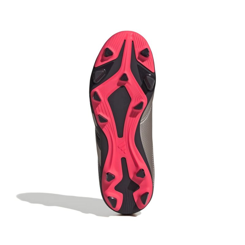 IF6423_3_FOOTWEAR_Photography_Bottom-View_white