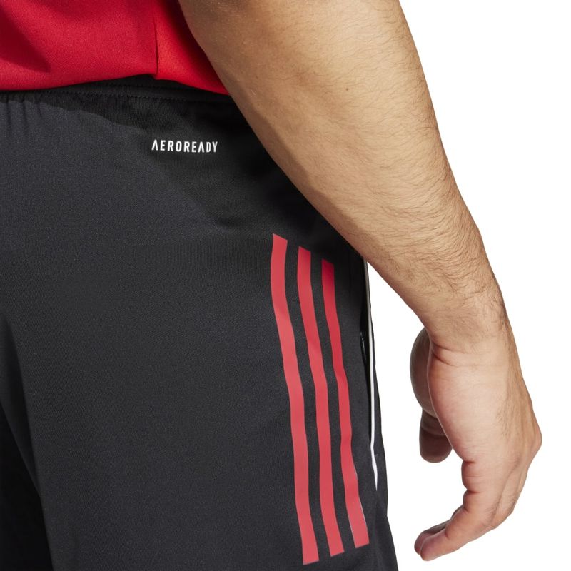 JI6491_9_APPAREL_On Model_Detail View 2_white.jpg