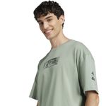 JI5718_5_APPAREL_On-Model_Detail-View-1_white.jpg