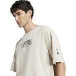 JI5717_6_APPAREL_On-Model_Detail-View-2_white.jpg