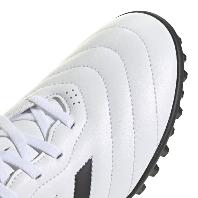 HQ4484_8_FOOTWEAR_Photography_Detail View 2_white.jpg
