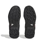 IF7511_4_FOOTWEAR_Photography_Bottom View_white.jpg