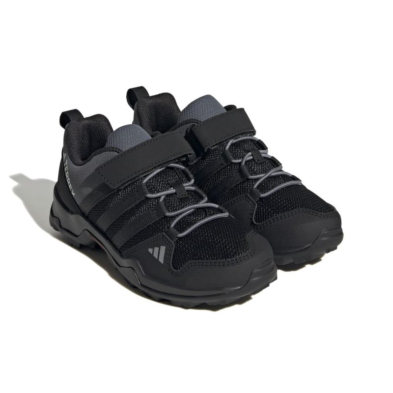 IF7511_6_FOOTWEAR_Photography_Front Lateral Top View_white.jpg