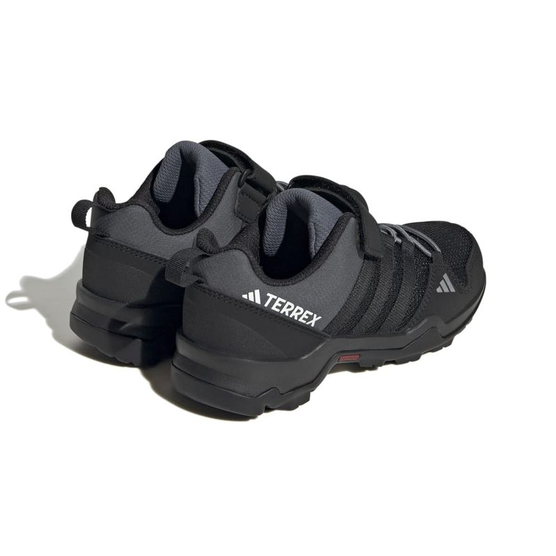 IF7511_7_FOOTWEAR_Photography_Back Lateral Top View_white.jpg