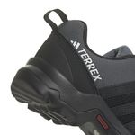 IF7511_9_FOOTWEAR_Photography_Detail View 2_white.jpg