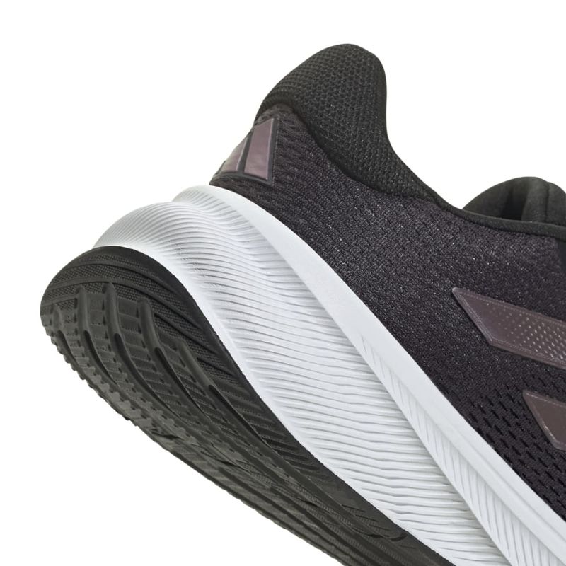 IG1411_9_FOOTWEAR_Photography_Detail View 2_white.jpg