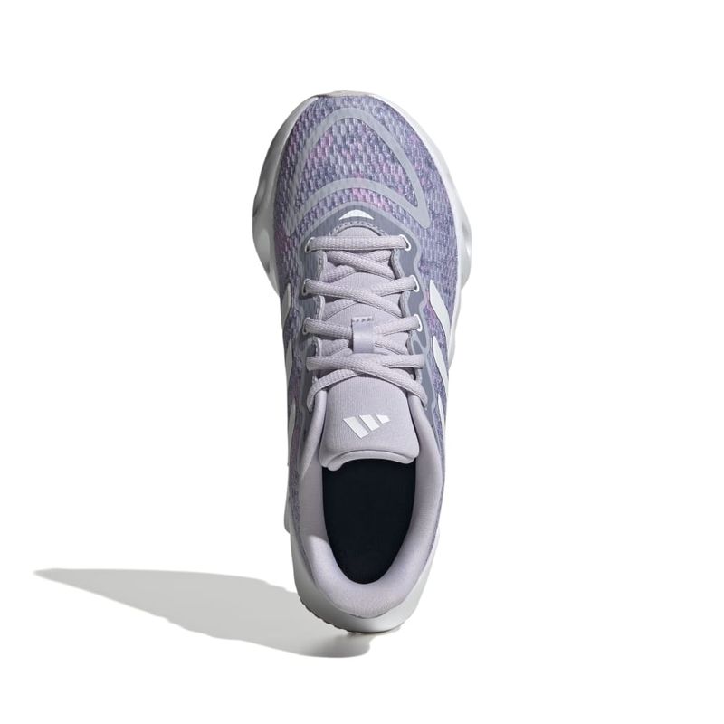 IF6482_3_FOOTWEAR_Photography_Top Portrait View_white.jpg
