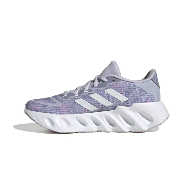 IF6482_5_FOOTWEAR_Photography_Side Medial Center View_white.jpg