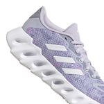 IF6482_9_FOOTWEAR_Photography_Detail View 2_white.jpg
