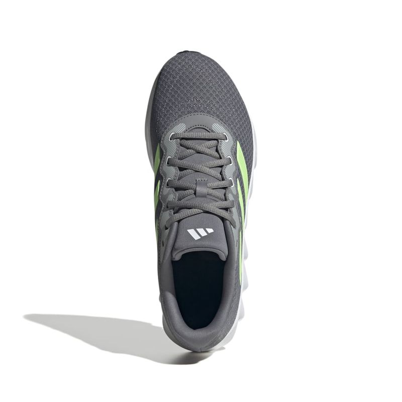 ID8328_3_FOOTWEAR_Photography_Top Portrait View_white.jpg