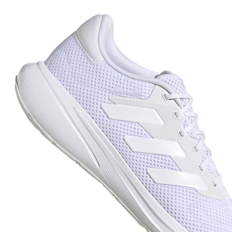 IE2998_8_FOOTWEAR_Photography_Detail View 1_white.jpg