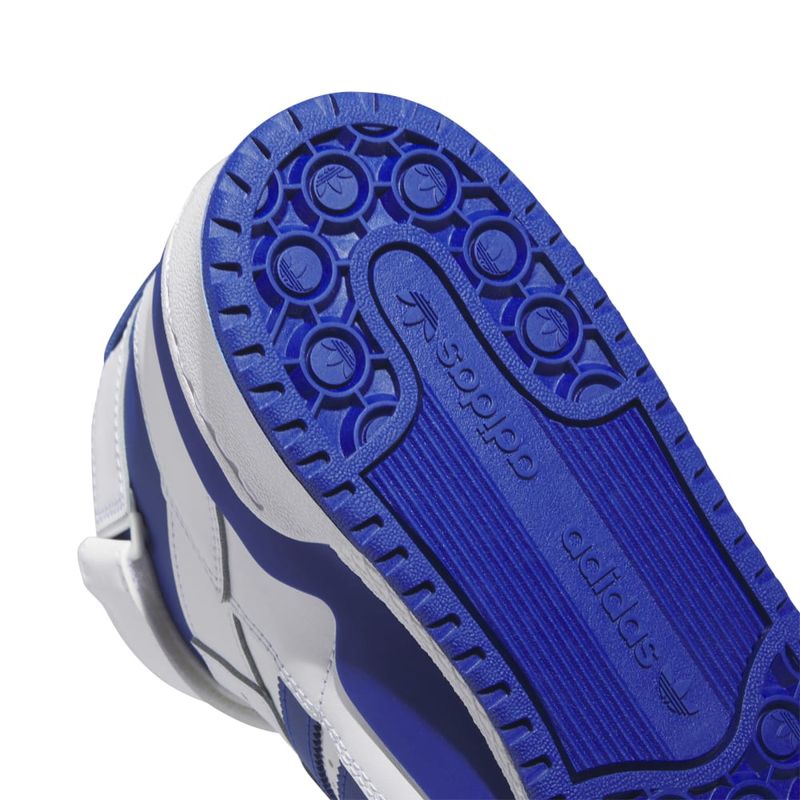 IG3755_9_FOOTWEAR_Photography_Detail View 2_white.jpg