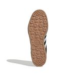 JI2060_4_FOOTWEAR_Photography_Bottom-View_white.jpg