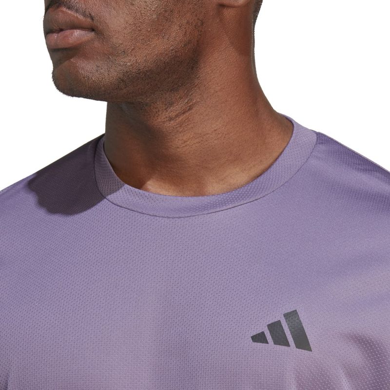 IM4374_7_APPAREL_On Model_Detail View 1_white.jpg