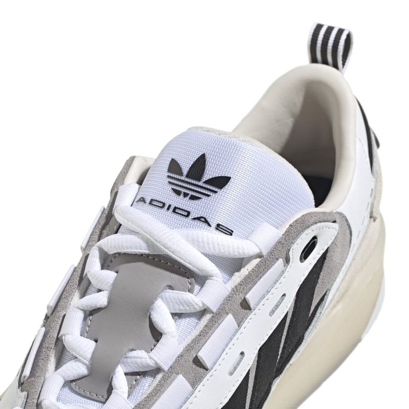 GV9544_8_FOOTWEAR_Photography_Detail-View-1_white.jpg