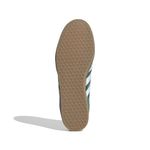 IF1016_4_FOOTWEAR_Photography_Bottom-View_white.jpg