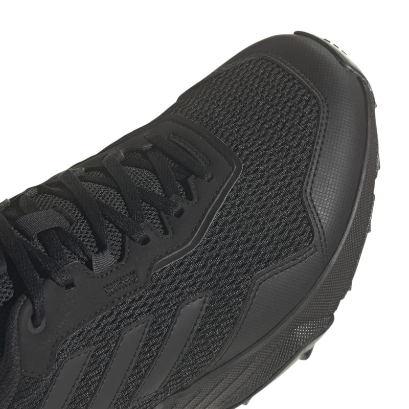 IF0553_8_FOOTWEAR_Photography_Detail View 1_white.jpg