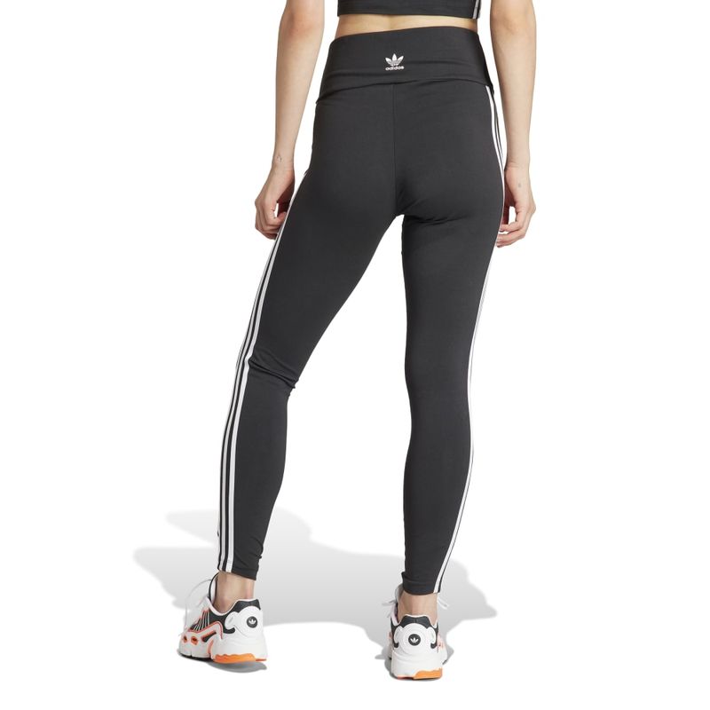 IP2968_4_APPAREL_On Model_Back View_white.jpg