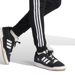 IL2488_7_APPAREL_On Model_Detail View 2_white.jpg