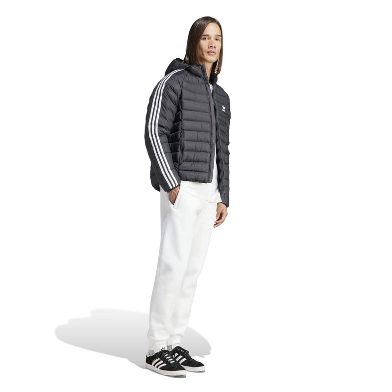 IL2563_6_APPAREL_On Model_Walking View_white.jpg