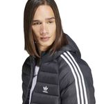 IL2563_7_APPAREL_On Model_Detail View 1_white.jpg