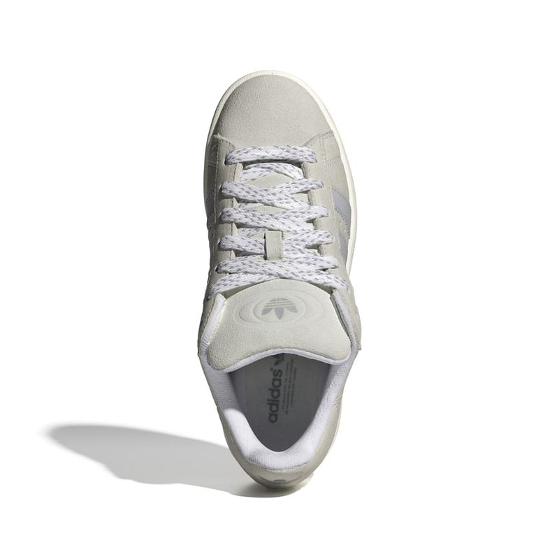 IF9617_3_FOOTWEAR_Photography_Top Portrait View_white.jpg