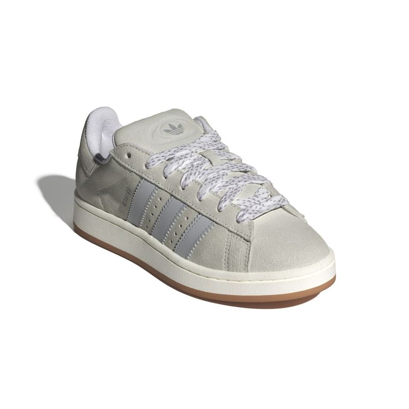 IF9617_6_FOOTWEAR_Photography_Front Lateral Top View_white.jpg