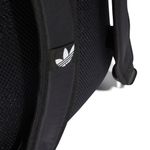 IS4561_6_HARDWARE_Photography_Detail View 2_white.jpg