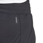 IQ2576_7_APPAREL_On Model_Detail View 1_white.jpg
