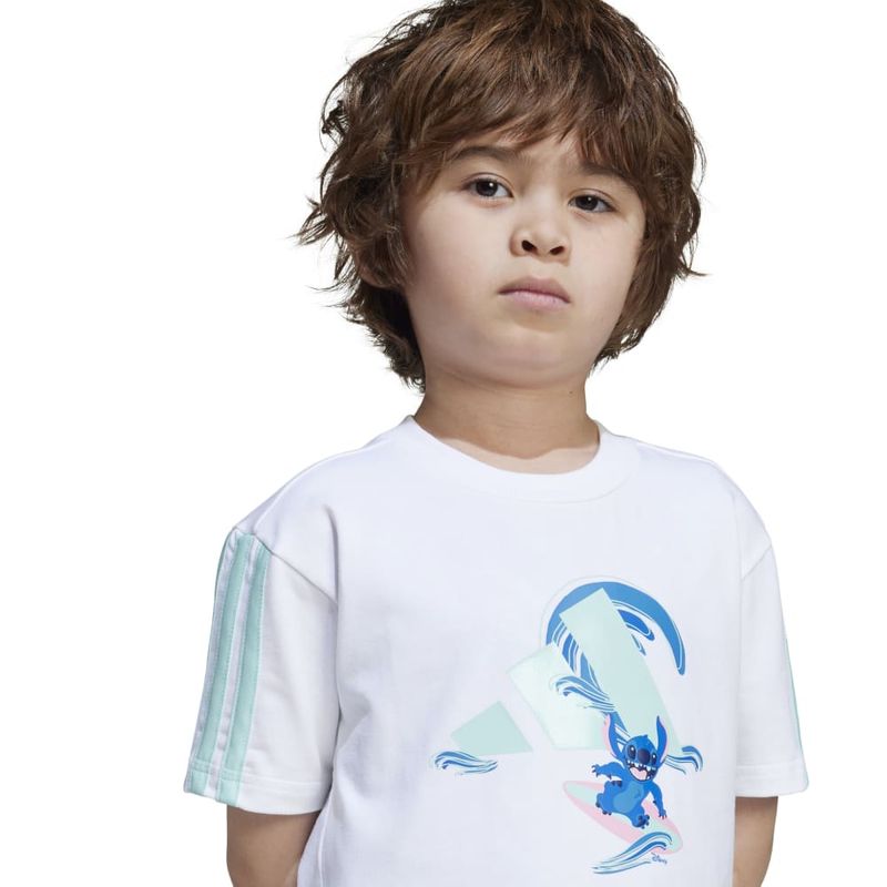 JF3659_8_APPAREL_On-Model_Detail-View-2_white.jpg