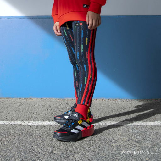 HS1154_APPAREL_Photography.png