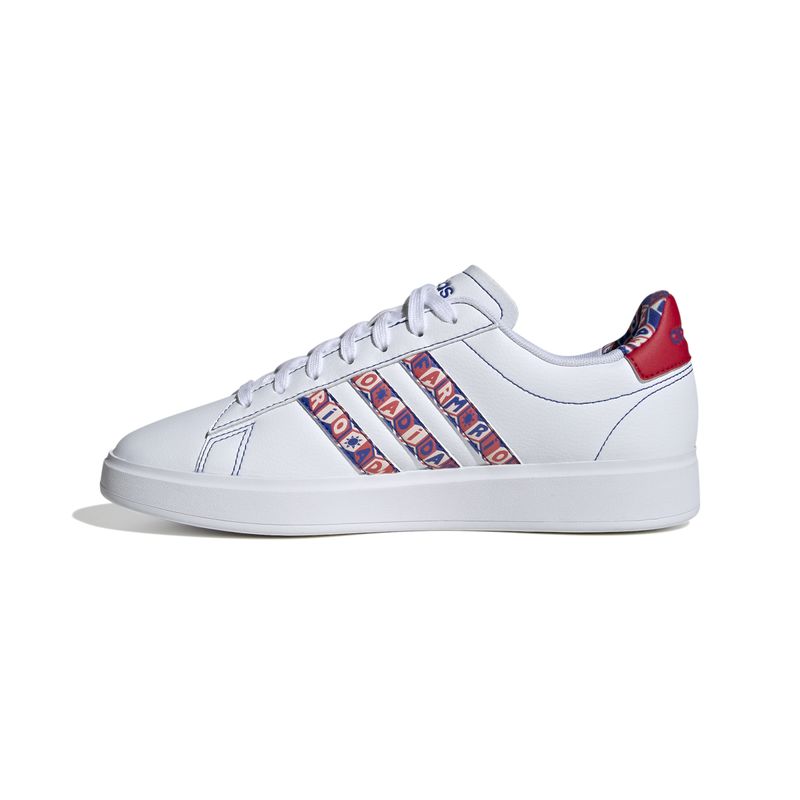 IE8509_5_FOOTWEAR_Photography_Side Medial Center View_white