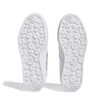 IE5130_4_FOOTWEAR_Photography_Bottom View_white
