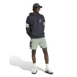 JI5722_5_APPAREL_On Model_Standard Outfit View_white