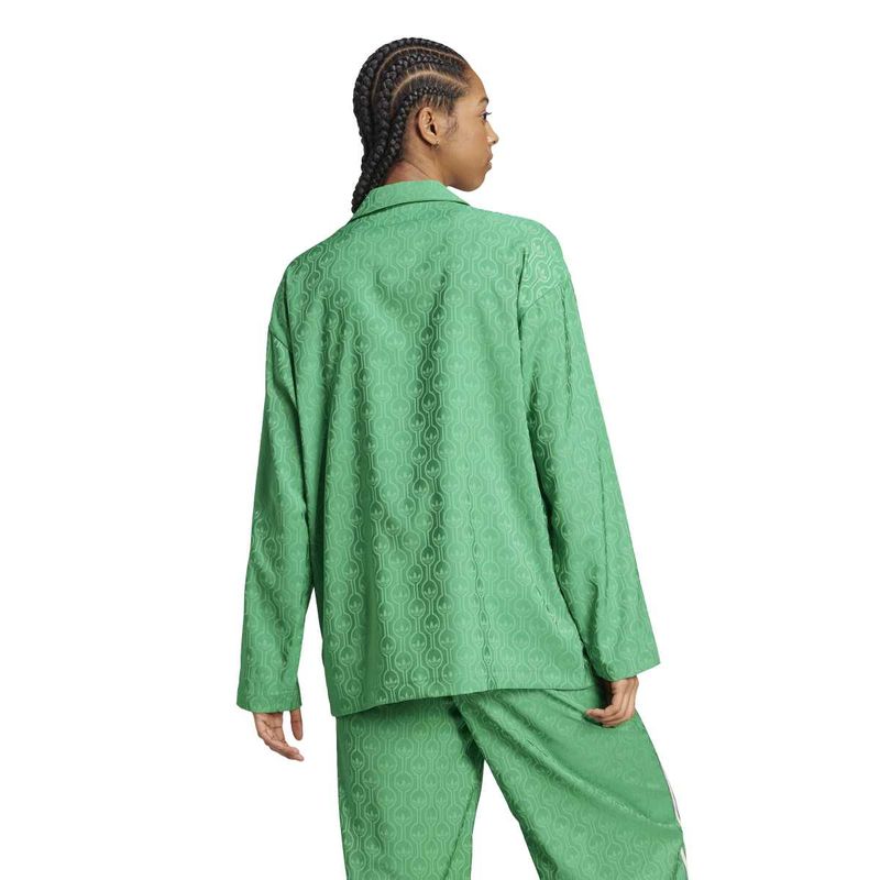 JN7659_5_APPAREL_On-Model_Back-View_white