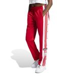 IP0620_3_APPAREL_On-Model_Standard-View_white